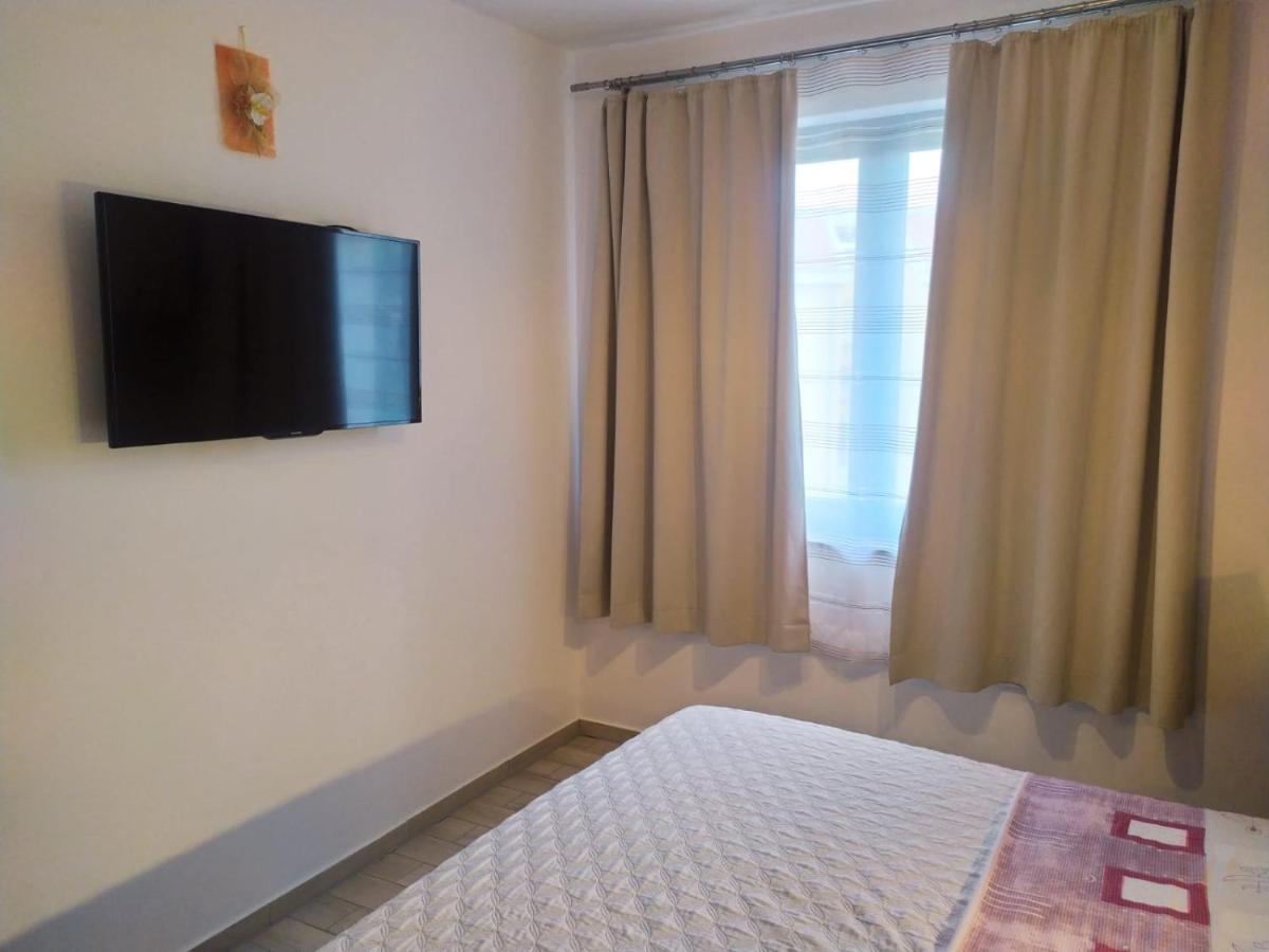 Rimbaldo Apartments Krk Town Eksteriør bilde