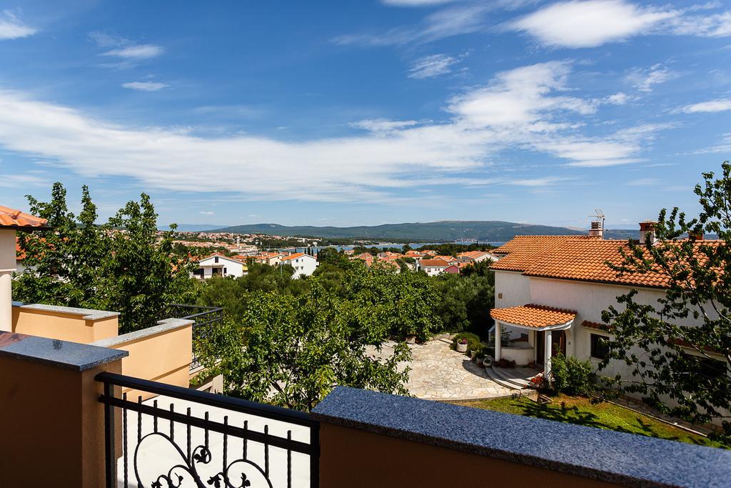 Rimbaldo Apartments Krk Town Eksteriør bilde